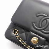 Chanel Matelassé Shoulder Bag (Women's Bag) - Pre-owned