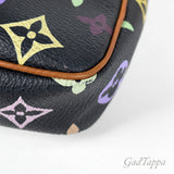 Louis Vuitton Pochette Accessoires naisille, käytetty