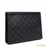 Louis Vuitton Clutch Bag, Second Bag for Men, M61692 - Pre-owned