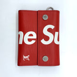 Louis Vuitton x Supreme Ketten-Portemonnaie „Rot“, M67755
