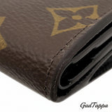 Louis Vuitton dreifach gefaltetes Portemonnaie LOUIS VUITTON Portefeuille Zoe Monogram Canvas Monogram Giant Reverse, goldfarbene Hardware, kompakt, M80725